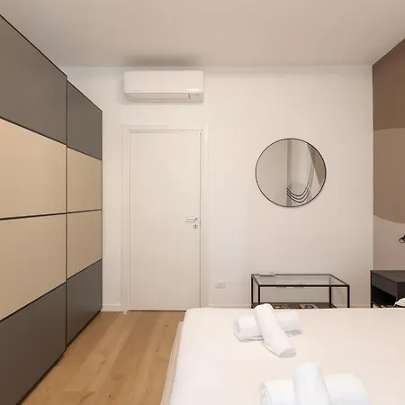 Cozy And Modern Two Bedrooms Parco Sempione - Mirable Pm Apartamento